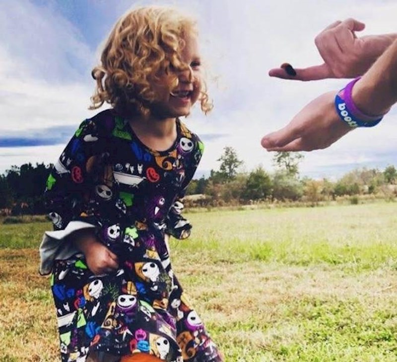 Prvi put je vidjela crva.