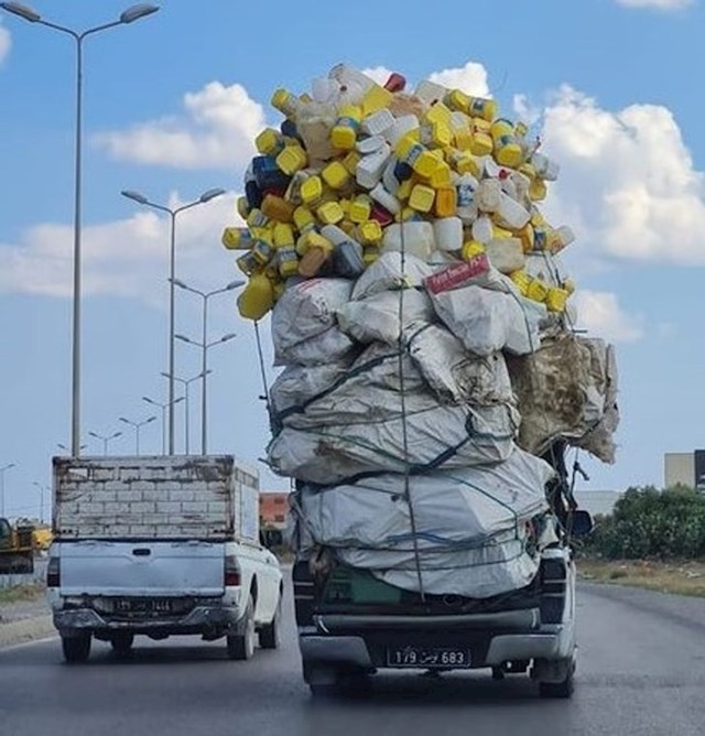 10. Transport kakav se ne viđa svaki dan😅