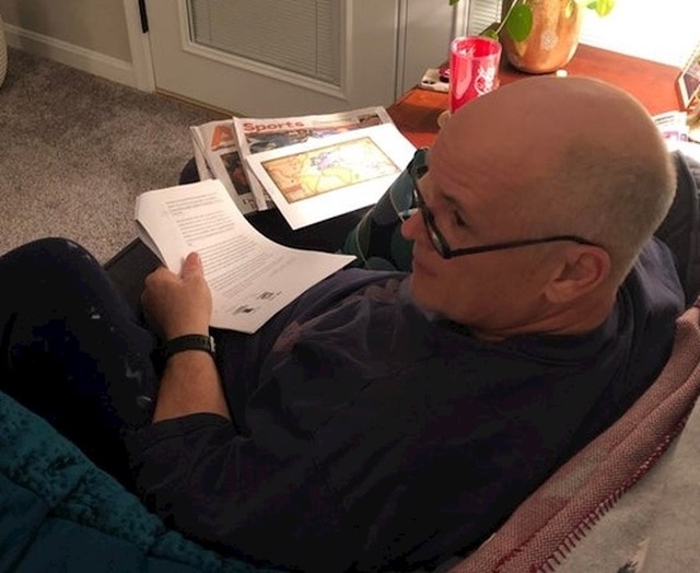 11. "Rekao sam svom ocu da želim igrati Rizik s njim. Kad sam se pojavio u njegovoj kući, našao sam ga s ispisanim borbenim planovima i kartaškim strategijama. "
