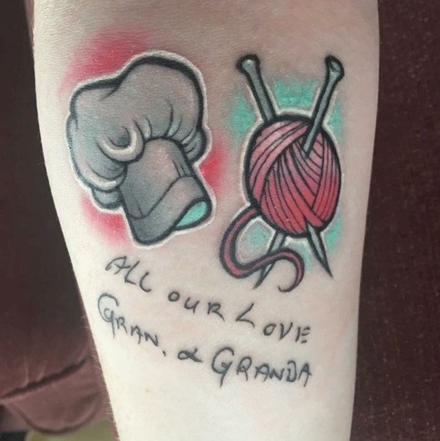 17. "Moji baka i djed nedavno su preminuli i ostavili mi nešto love. Napravio sam ovu tetovažu da im zahvalim!"