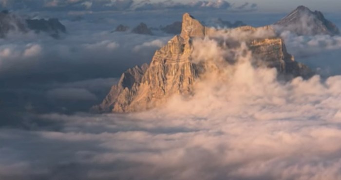 Pogledajte predivan timelapse video oblaka na Dolomitima koji će vas odmah umiriti
