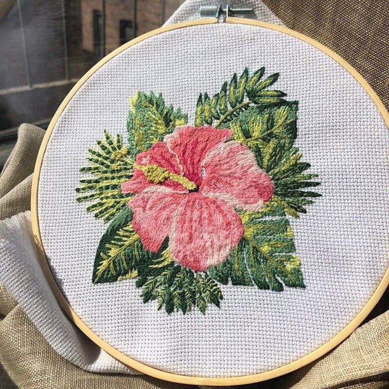 10. Naučila sam vesti na platnu, baš poput svoje bake.