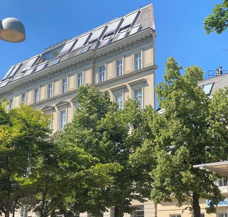 12. Zgrada se još učitava...😀