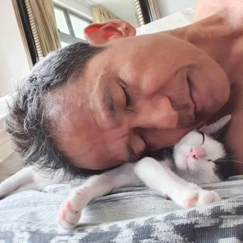 4. Rekao je: "Ne želim ovu lutalicu u svojoj kući, zamislite koje sve boleštine ima."