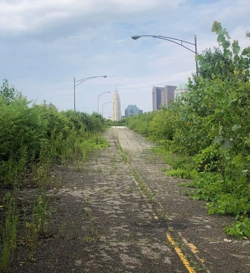 13. Napuštena cesta