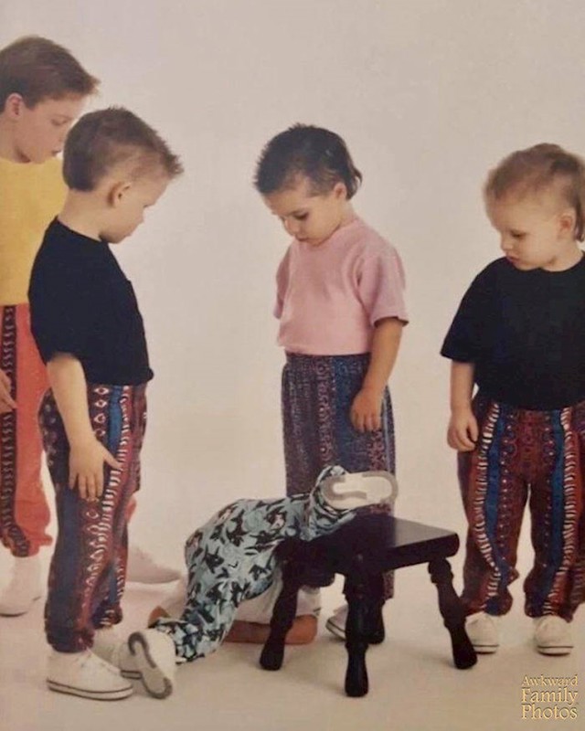 7. "Legendarna fotka rođaka u trenutku kad su shvatili da je jedan od njih pao."