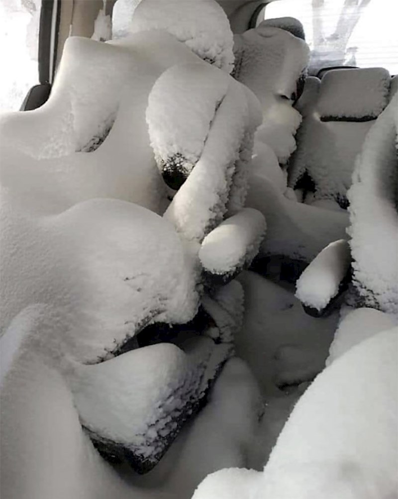 1. Ono kad zaboraviš provjeriti jesu li djeca zatvorila vrata od automobila