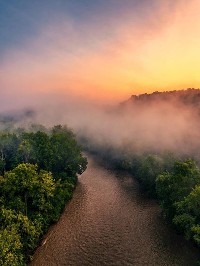 "Ovakva magla događa se jako rijetko i bio sam pravi sretnik što sam uspio fotografirati ovo."