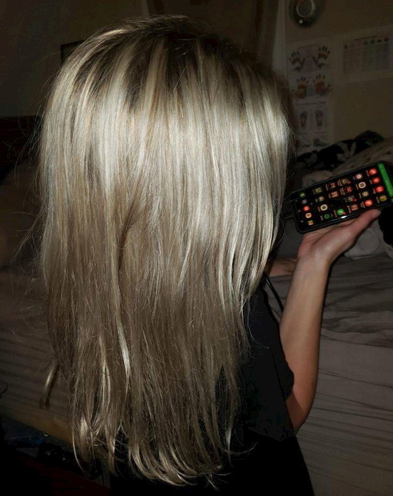 19. Fotkao sam svoju curu i nekako je uspjela ispasti kao dijete