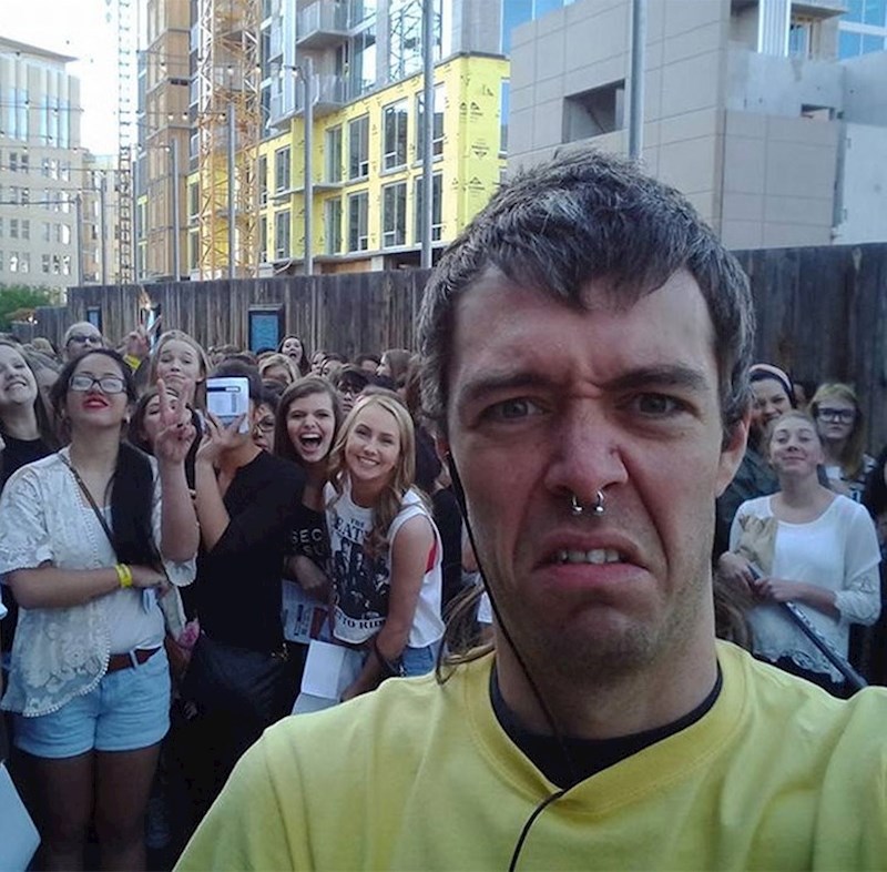 5. Punker kao redar na koncertu boy benda