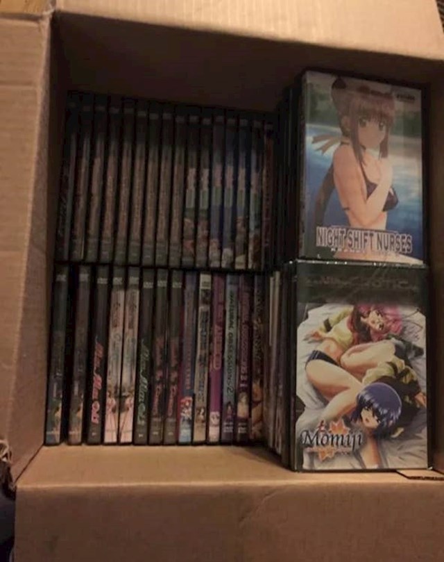 11. Tata koji je mislio da sinu kupuje anime, ali zapravo su bili hentai: