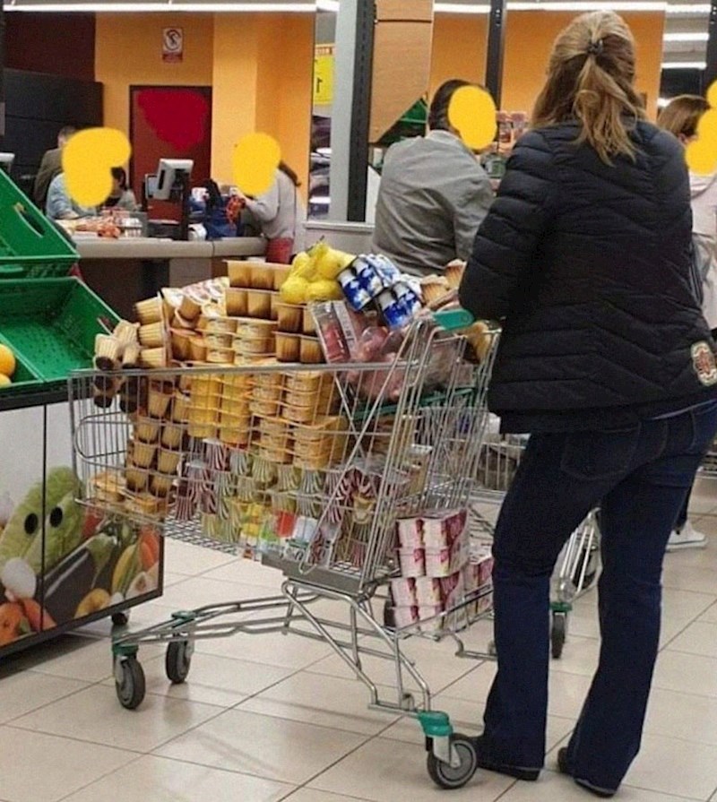 20. Uopće ju nije sram...