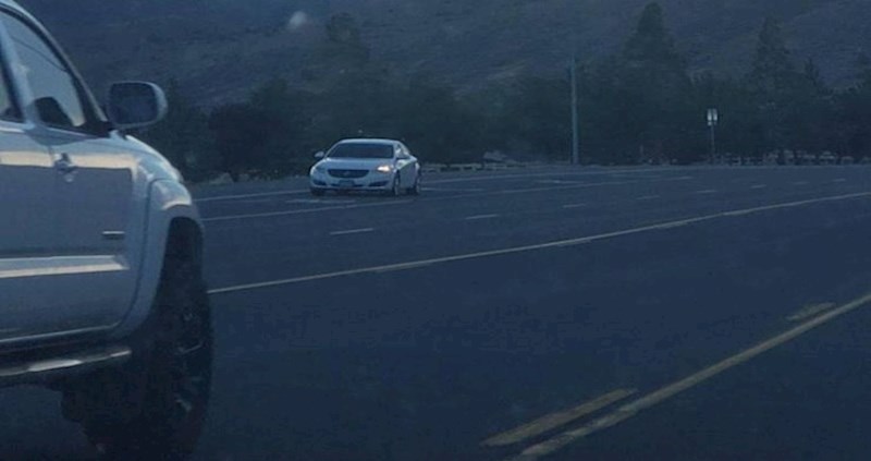 Na nebu iznad autoceste pojavio se lik iz Star Warsa, ovo je genijalno