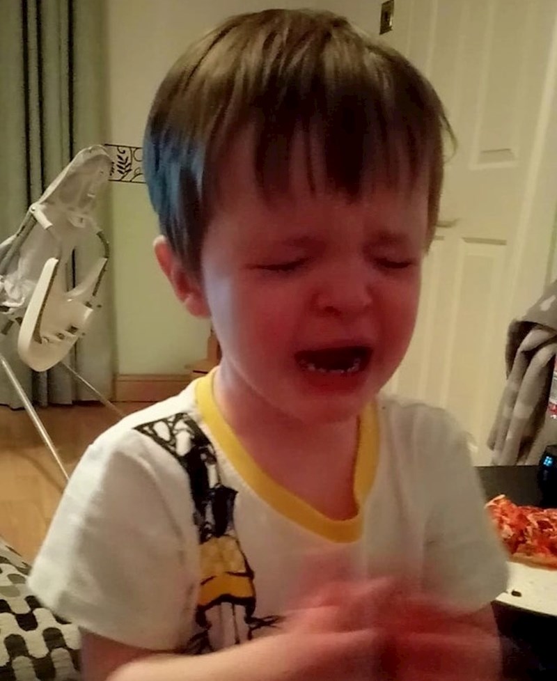 "Nisam mu dala da pojede moju prljavu maramicu."