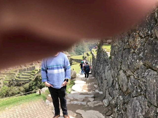 1. Tata koji je pokušao fotografirati svog sina nakon što se popeo sve do Machu Picchua:
