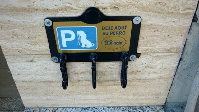 7. Parking za pse u Španjolskoj.