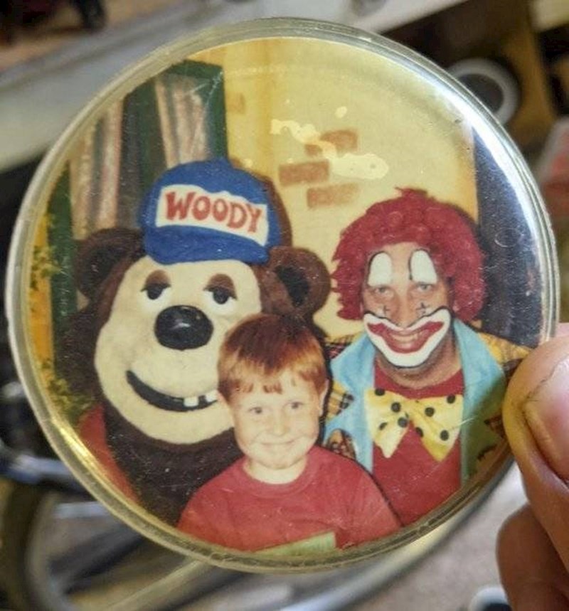 17. "Moj brat pronašao je ovu jako čudnu uspomenu neki dan"