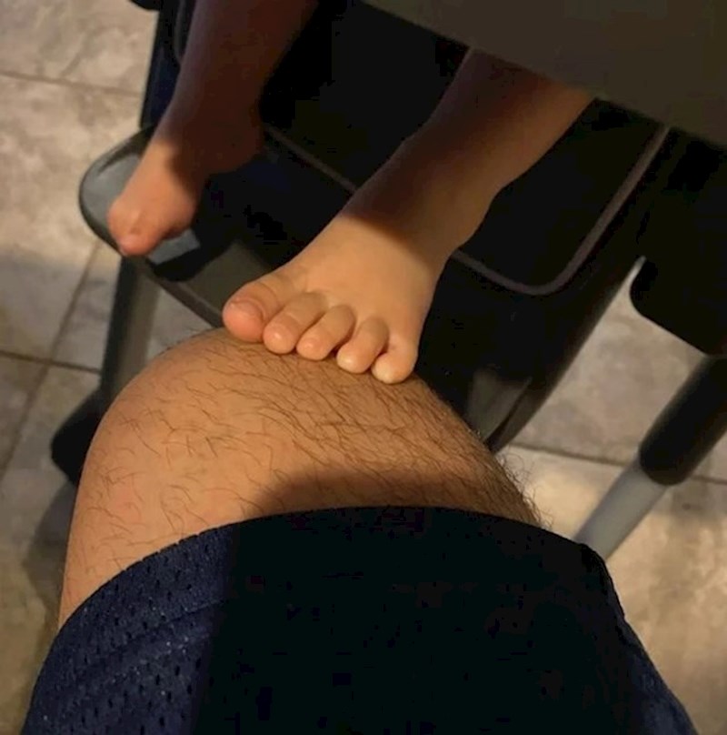 "Uvijek me želi dodirivati."