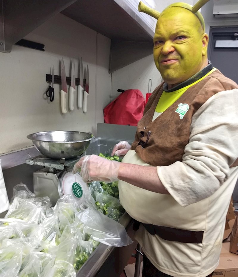 1. Kuha odjeven u Shreka