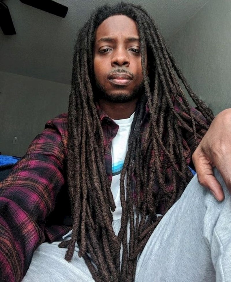 "Jednog dana odlučio sam da neću otplesti čvorove na kosi. 12 godina nakon..."