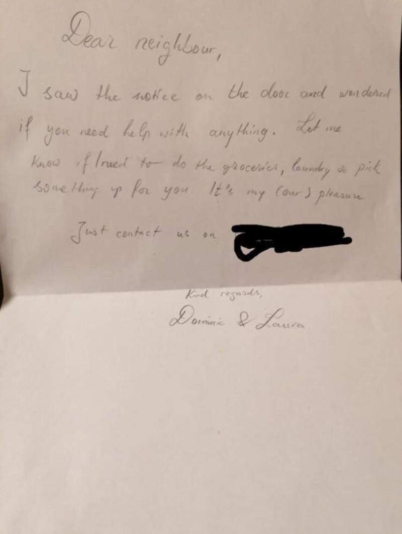 33. Poruka ovih ljudi nakon što im je susjed priznao da osjeća simptome koronavirusa.