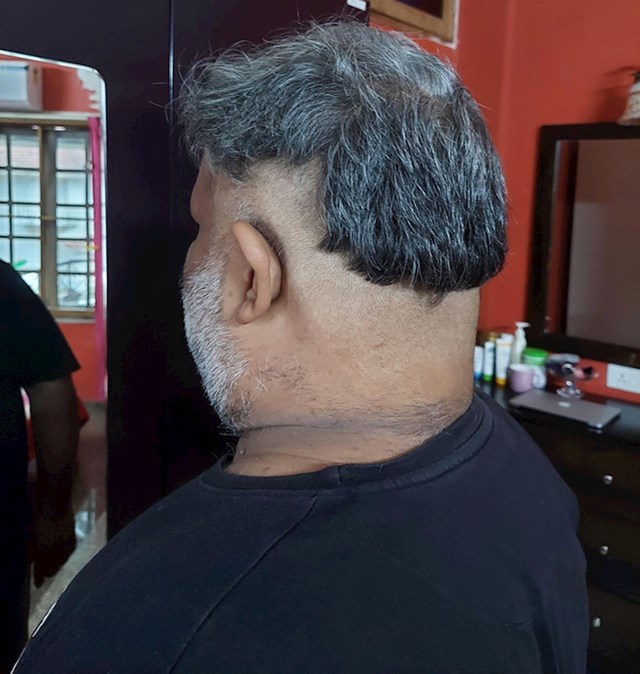 17. "Moja mama prije 9 godina išla je na tečaj šišanja. Nagovorila je mojeg brata da ga ošiša. Evo rezultata."