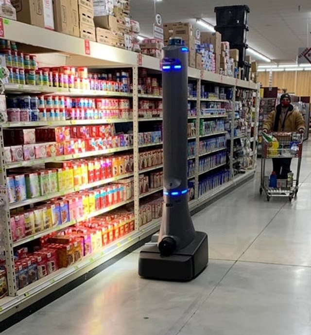 1. Robot koji prebrojava dostupne artikle u supermarketu