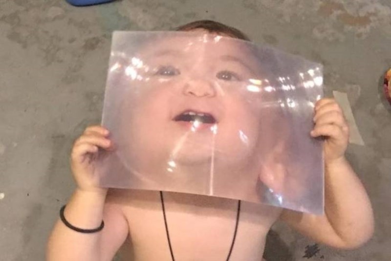 3. "Moj sin pomagao mi je čistiti garažu. Oboje smo se vrhunski zabavili!"