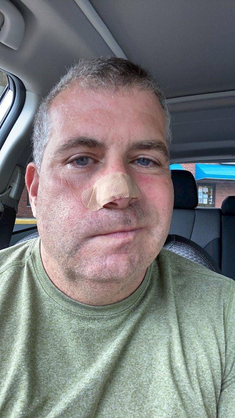 2. Da, naravno da je mačka kriva za ovo.