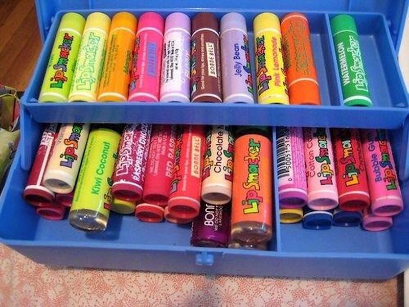 27. Svaka curica imala je kolekciju balzama za usne.