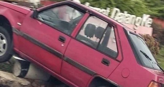 Nećete moći vjerovati kad vidite kakav snagator podiže ovaj auto