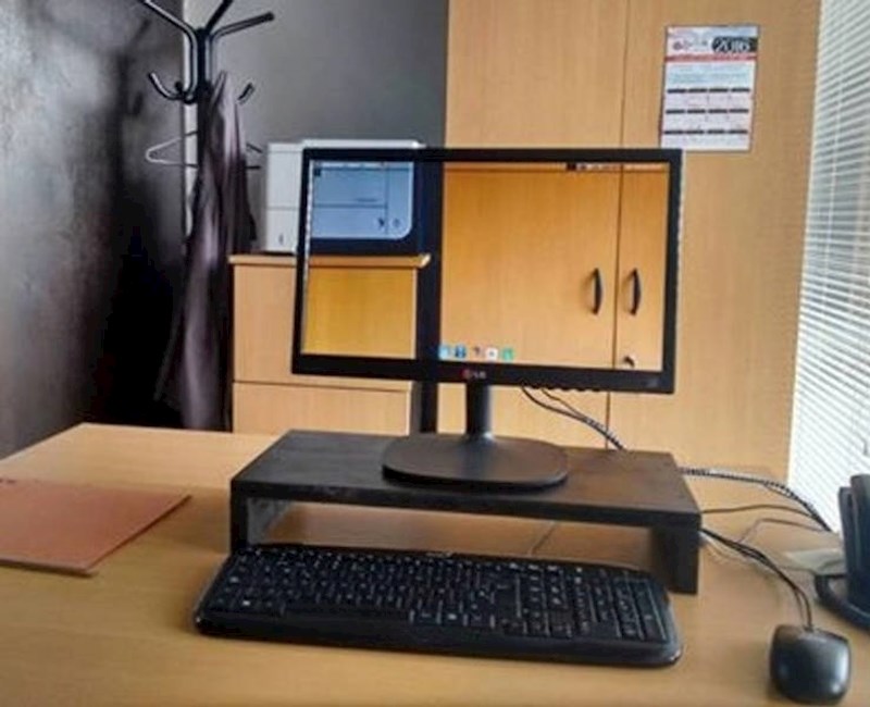 4. Kad te obuzme dosada na poslu, a u isto vrijeme pogodi val kreativnosti