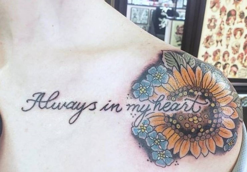 10. "Moja mama iznenada je preminula. Napravila sam ovu tetovažu za nju."