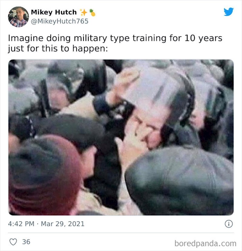 4. Zamislite, prođete 10 godina vojne obuke i onda vam se dogodi - ovo!
