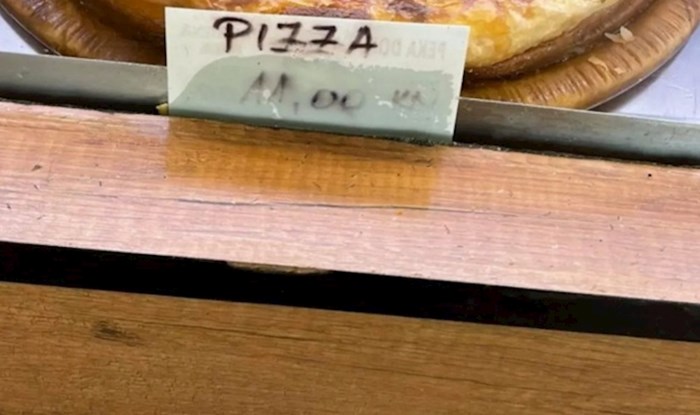 Morate vidjeti što u ovoj pekari prodaju kao pizzu, odmah će vam biti jasno zašto je fotka hit