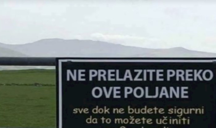 Netko je na jednoj ogradi u Srbiji primijetio nesvakidašnje upozorenje, fotka je odmah postala hit
