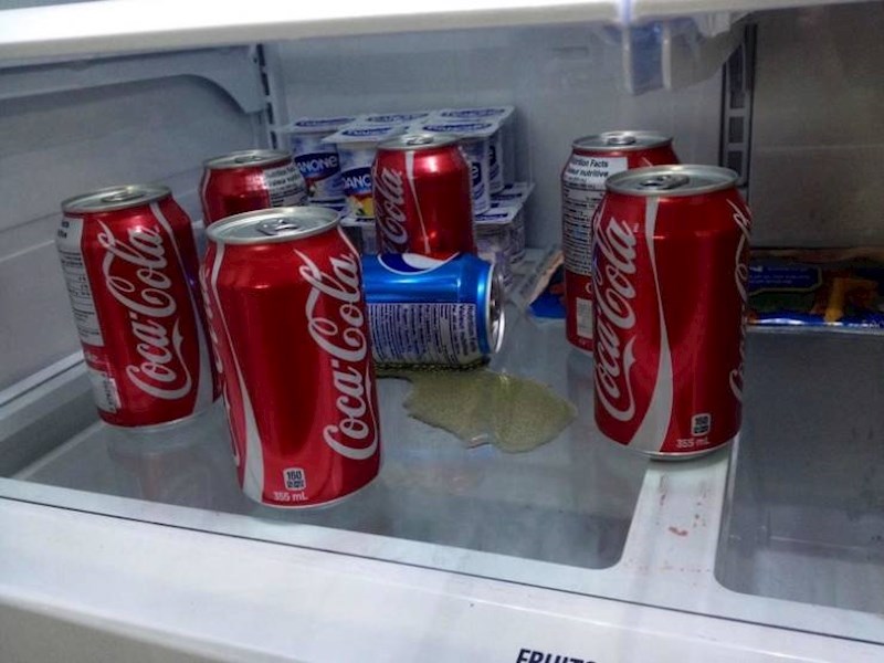 Ovako izgleda rat između žene koja voli Pepsi i muža koji je zagriženi fan Coca Cole.