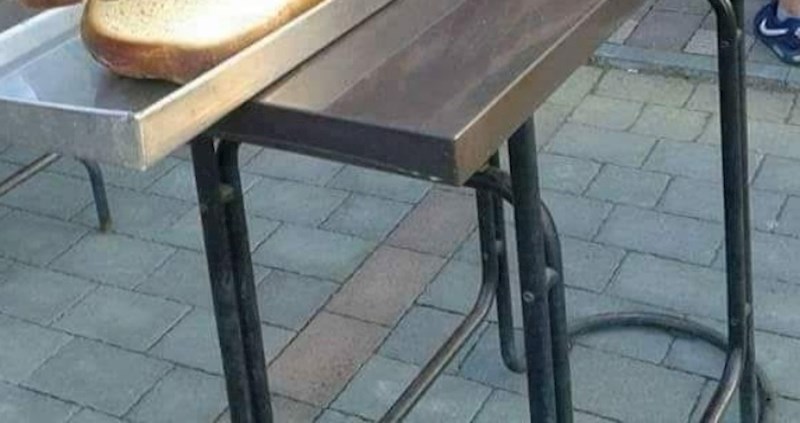 Ekipa masovno šera fotku nesvakidašnjeg sendviča kojeg su smislili Hrvati, biste li vi probali ovo?