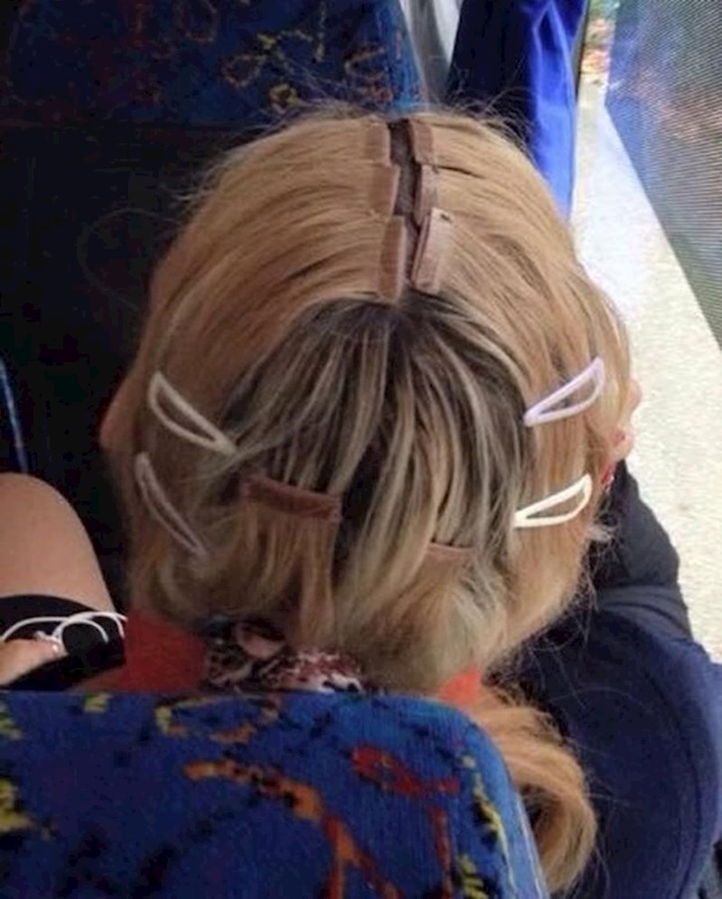 3. Hmm, nekako ne vjerujemo da se ekstenzije ovako stavljaju