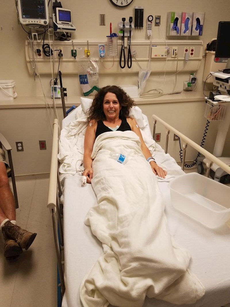 11. Hrabra mama nakon što je spasila djecu iz gorućeg autobusa