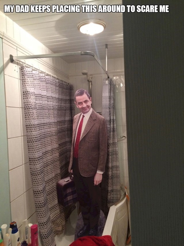 Moj tata stalno me plaši ovim plakatom po kući.