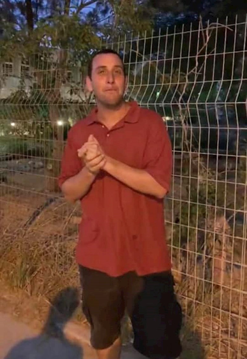 5. Sandler u turističkom obilasku