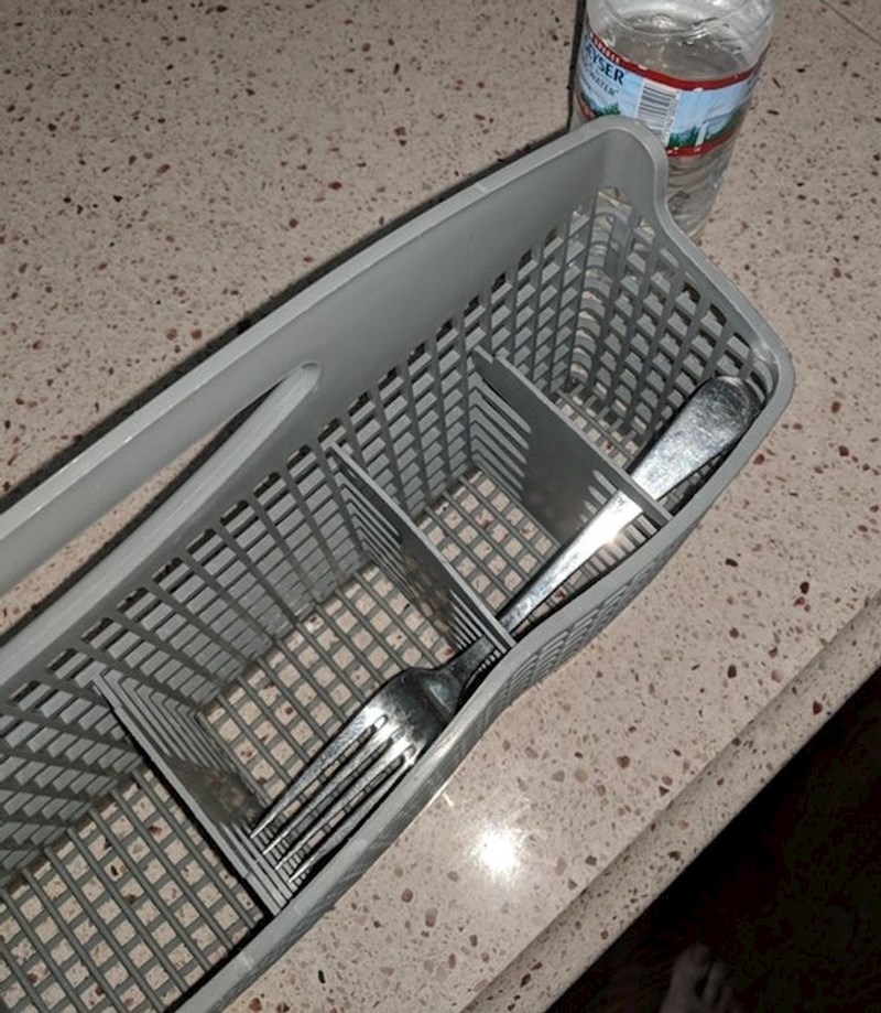 Perilica se urotila protiv ove osobe.