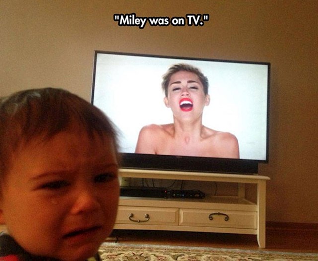 14. Miley Cyrus bila je na televiziji...