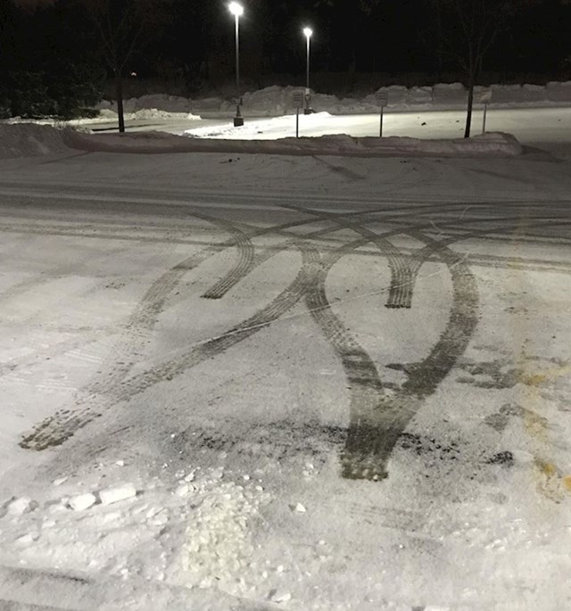 14. Ljubav na parkiralištu