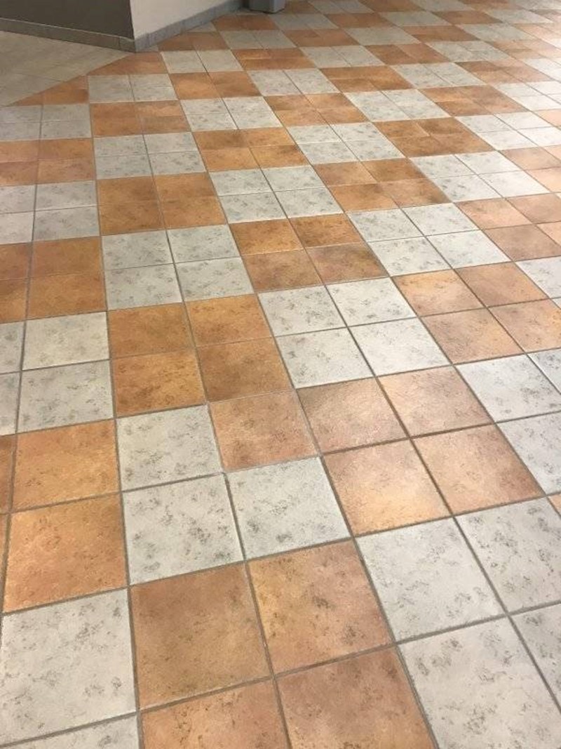 15. Ova jedna pločica...