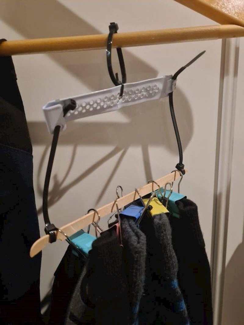 6. Netko je izumio ovu instalaciju sa sušenje čarapa