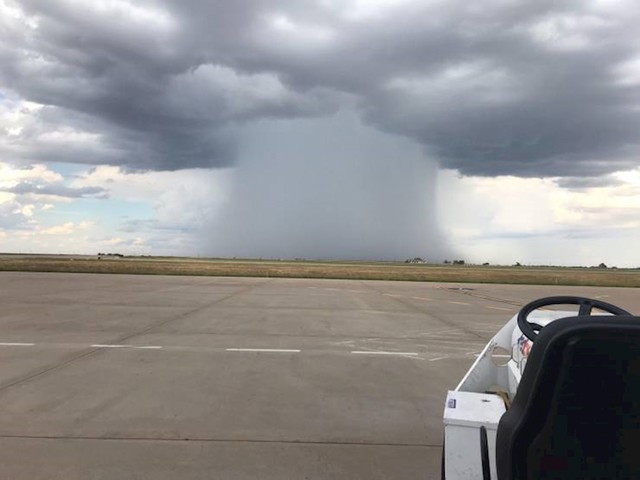 1. Tornado snimljen iz neposredne blizine