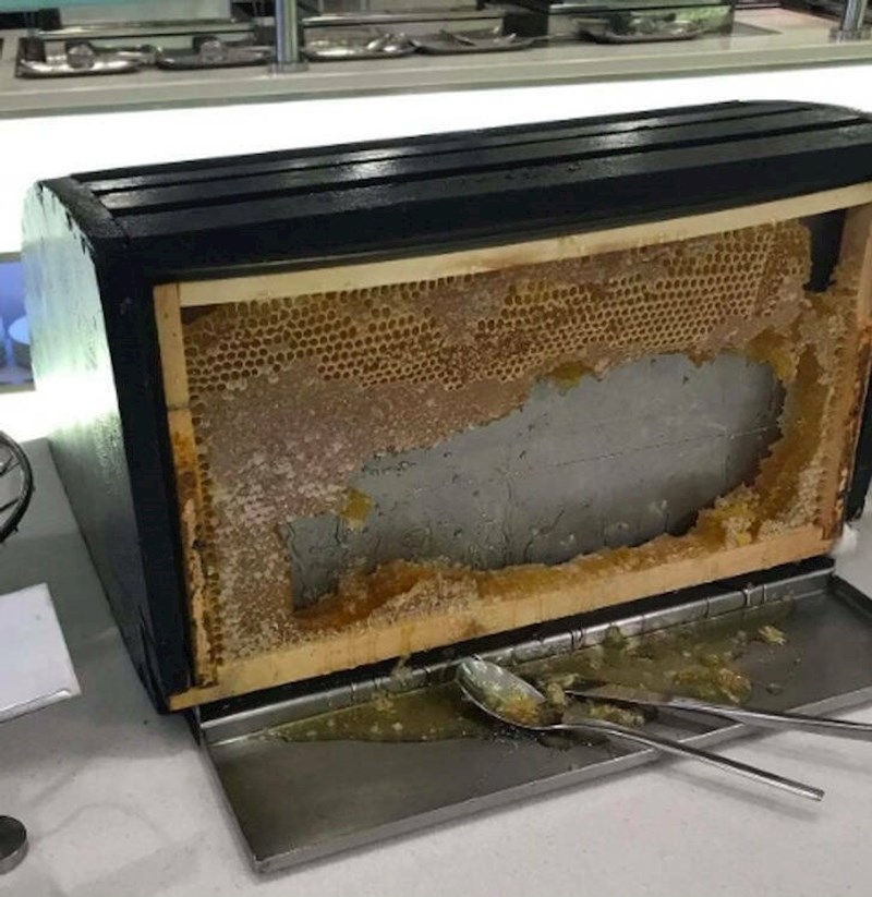 13. Ovako poslužuju med u hotelu