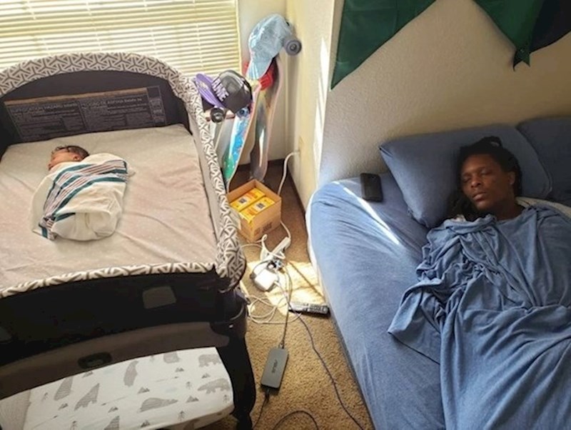 "5 dana je kod kuće i 5 dana spavam samo kad i ona."